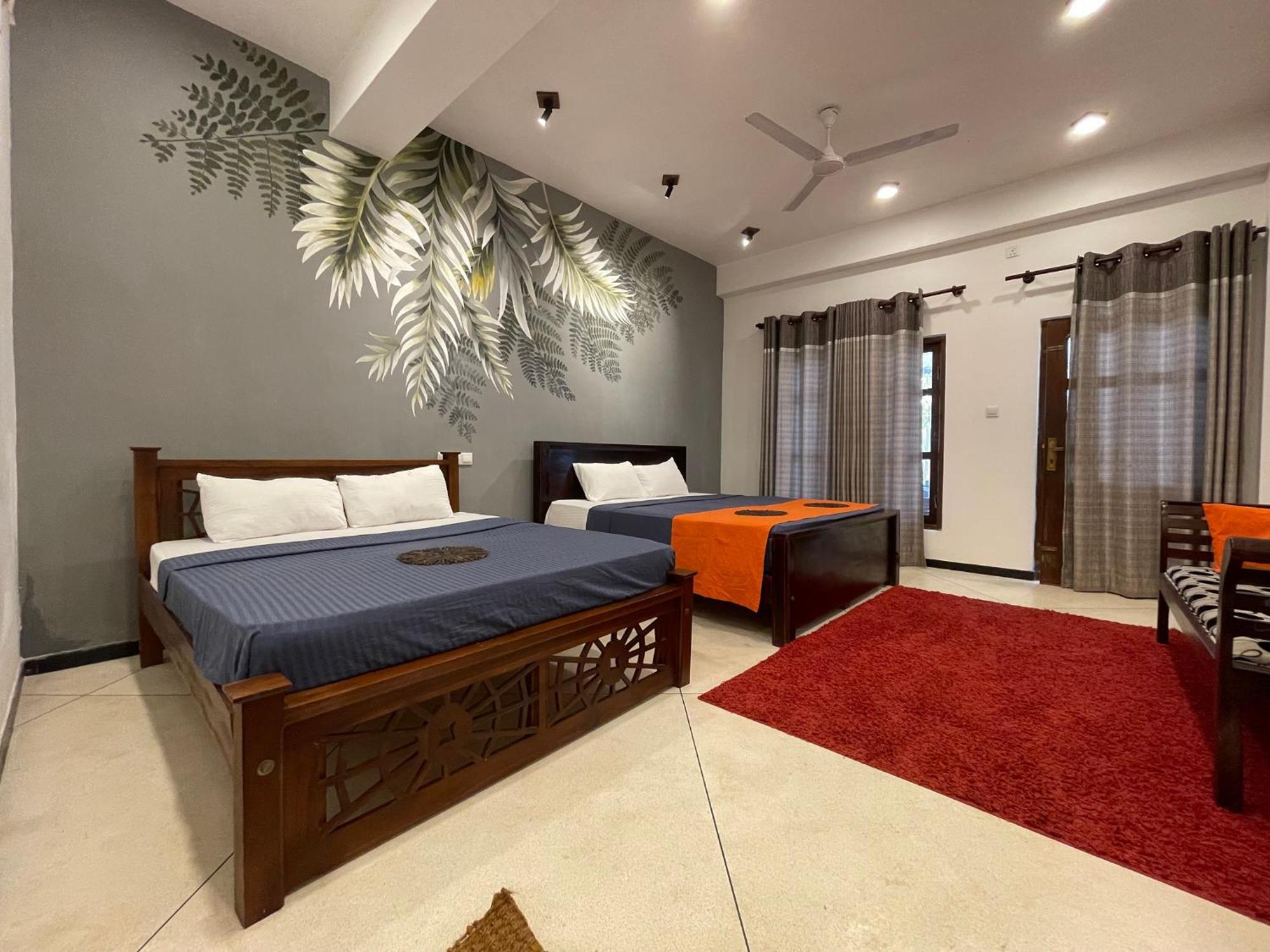 Crystal Oceanic Hotel Ahangama Bagian luar foto